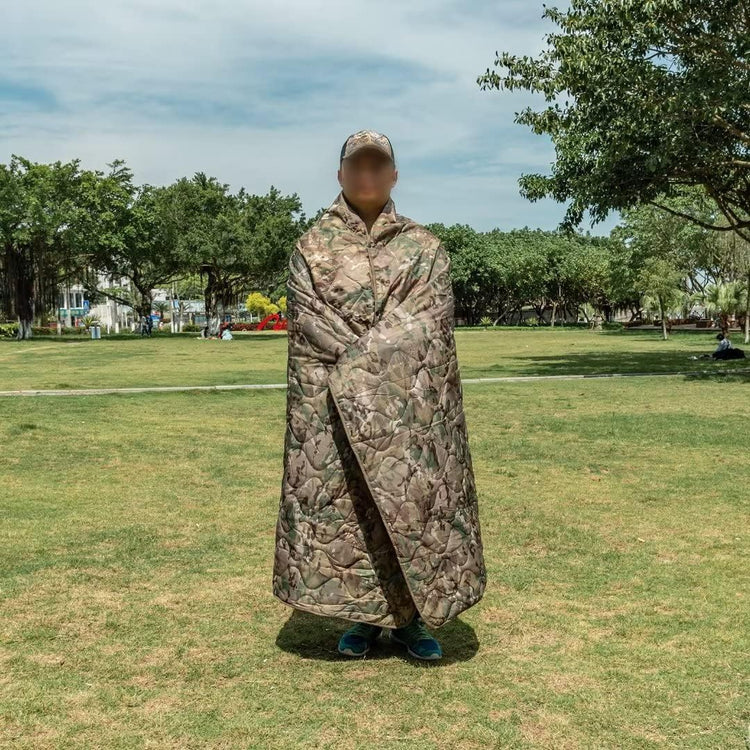 LOOGU Camo Woobie Blanket Waterproof Poncho Liner for Outdoor Camping, Hiking, Hunting, Survival, Backpacking, Picnicking